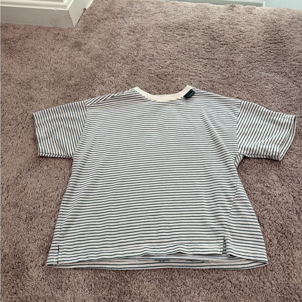 Zara Green and cream Striped Tee split hem neck tag breathable light weight